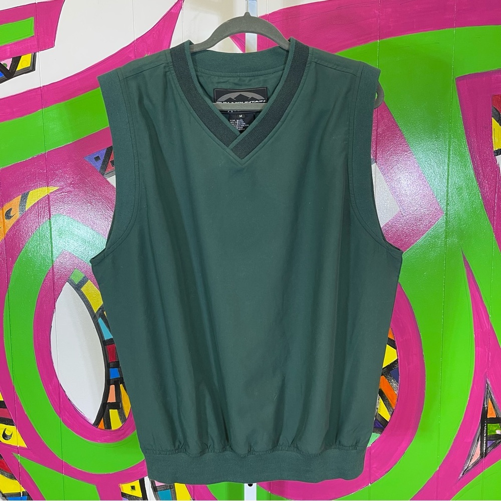 NWT Sun Mountain Golf Pullover Vest. Size Medium